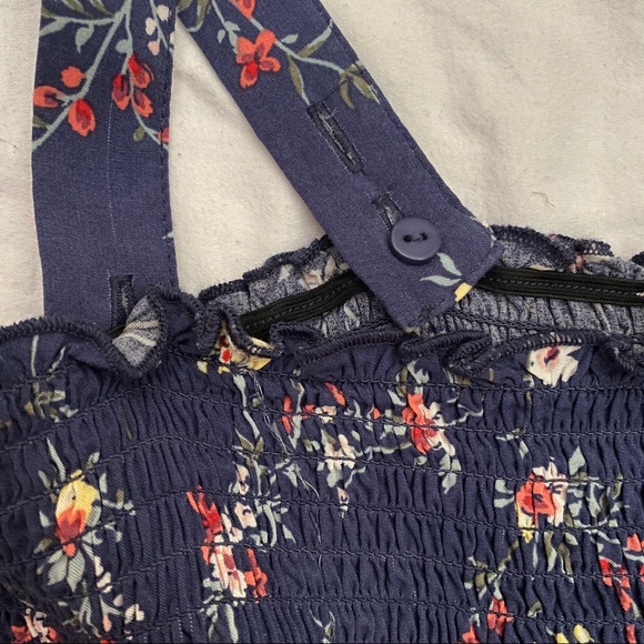 FLORAL RIFFLE CROP TOP - Picture 3 of 3